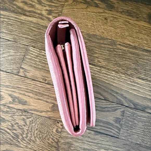 Jimmy Choo Pink Leather Wallet with Gold-Tone Hardware - Picture 7 of 11